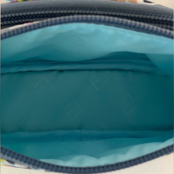 Vera Bradley Make Up Bag | NEVER USED! - Picture 4 of 7